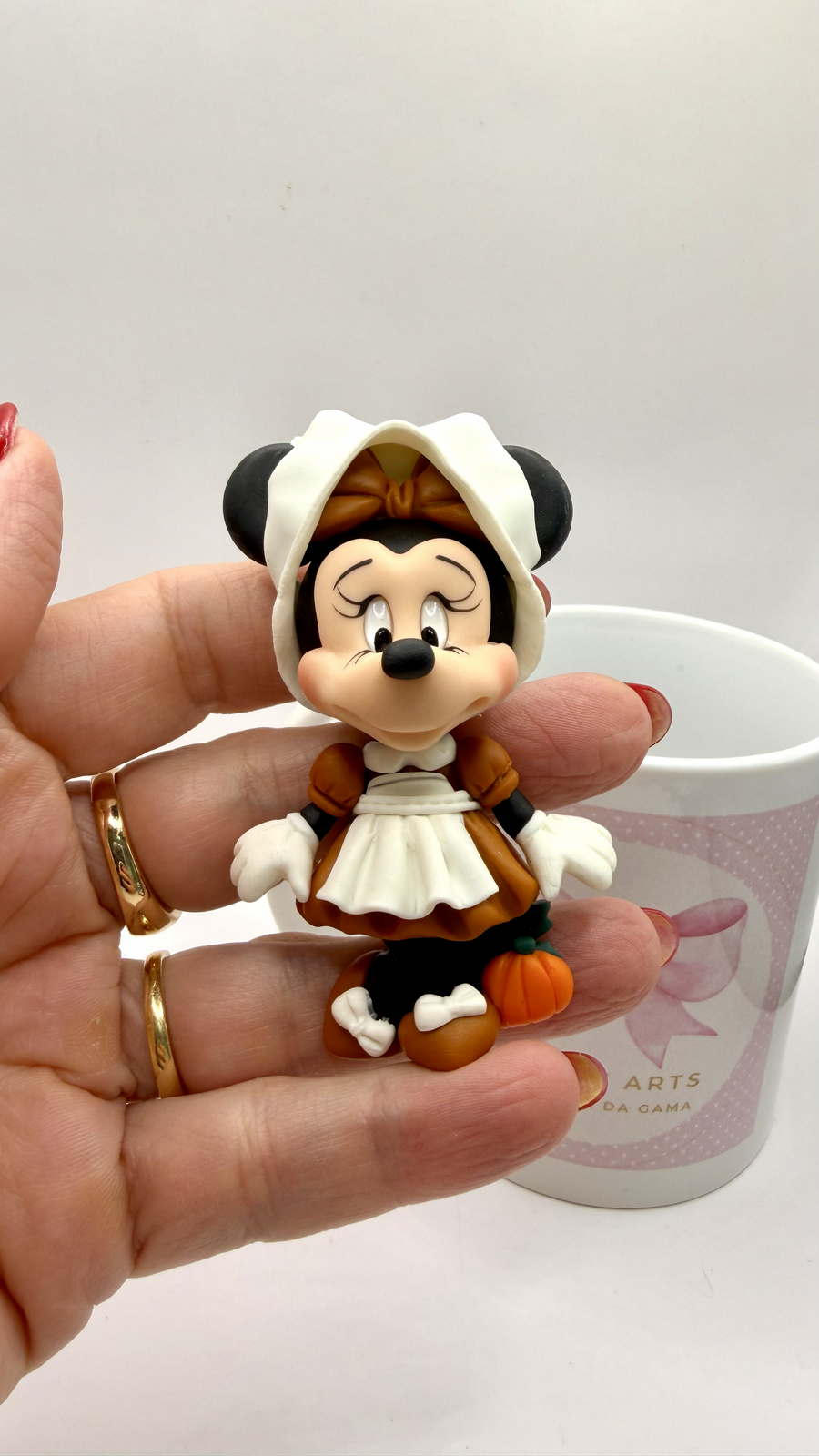 Mikey and Minie Thanksgiving Clay Dolls